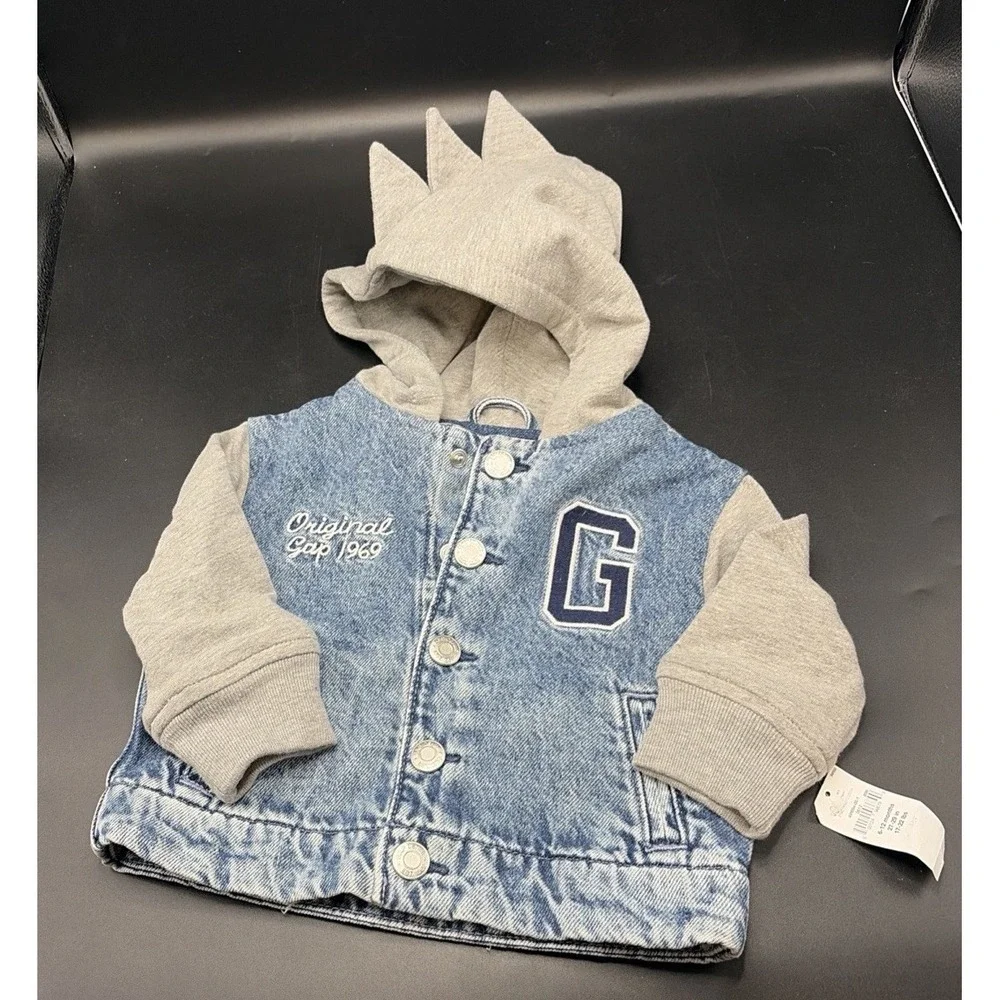 Baby Gap 6-12 Month Blue Denim Jacket NWT Snaps Pockets Fall/Winter/Boy/Girl